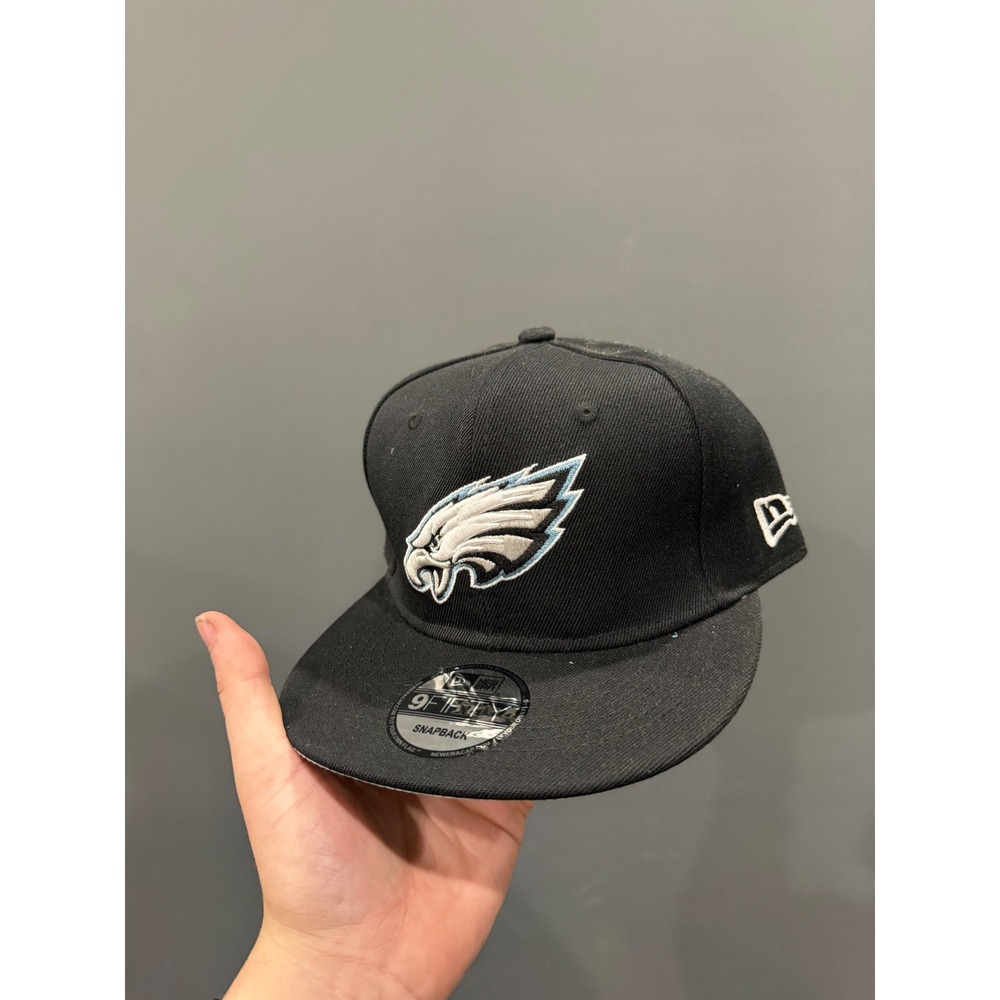 New Era 9FIFTY Philadelphia Eagles Snapback Hat Black Silver White One Size